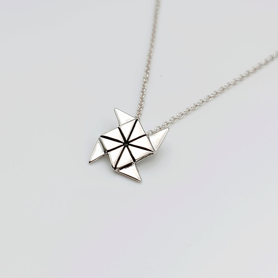 collana origami a forma di girandola argento 925 fatta a mano